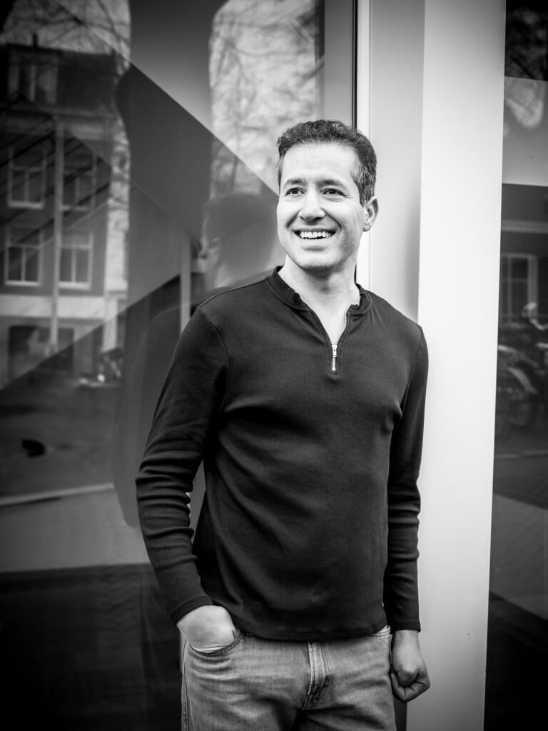 Farshad Bashir, Dutch tax adviser